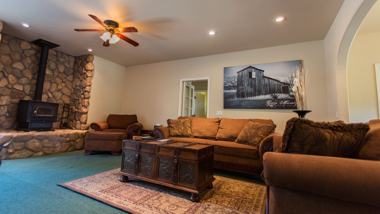 Photo of Livingroom in Atascadero