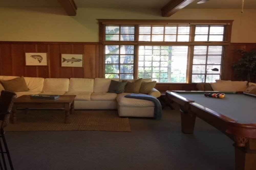 Photo of Livingroom in San Luis Obispo