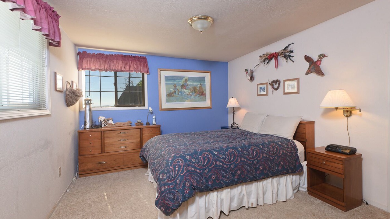 Photo of Bedroom in Bodega Bay