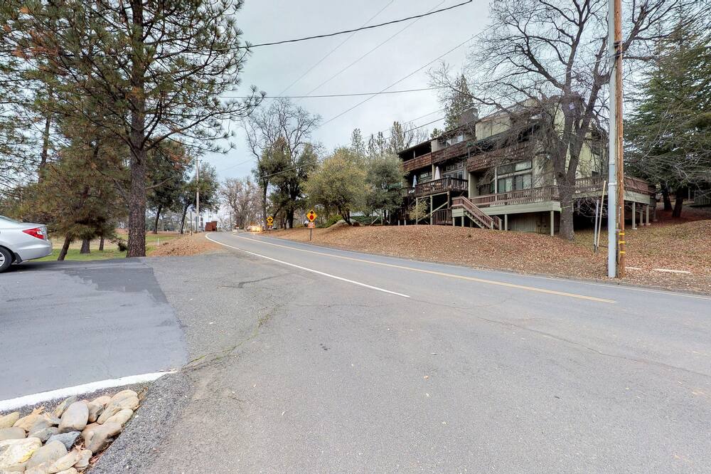 Photo of Others in Groveland