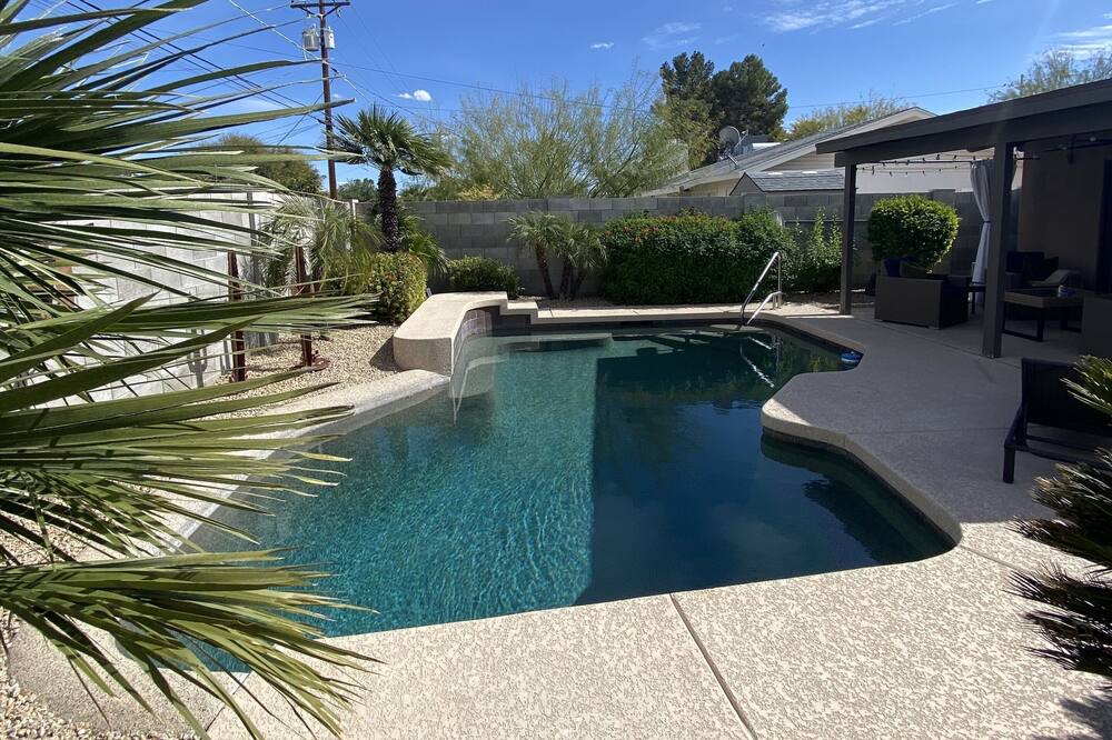 Photo of Outdoor in Scottsdale Estates Nine