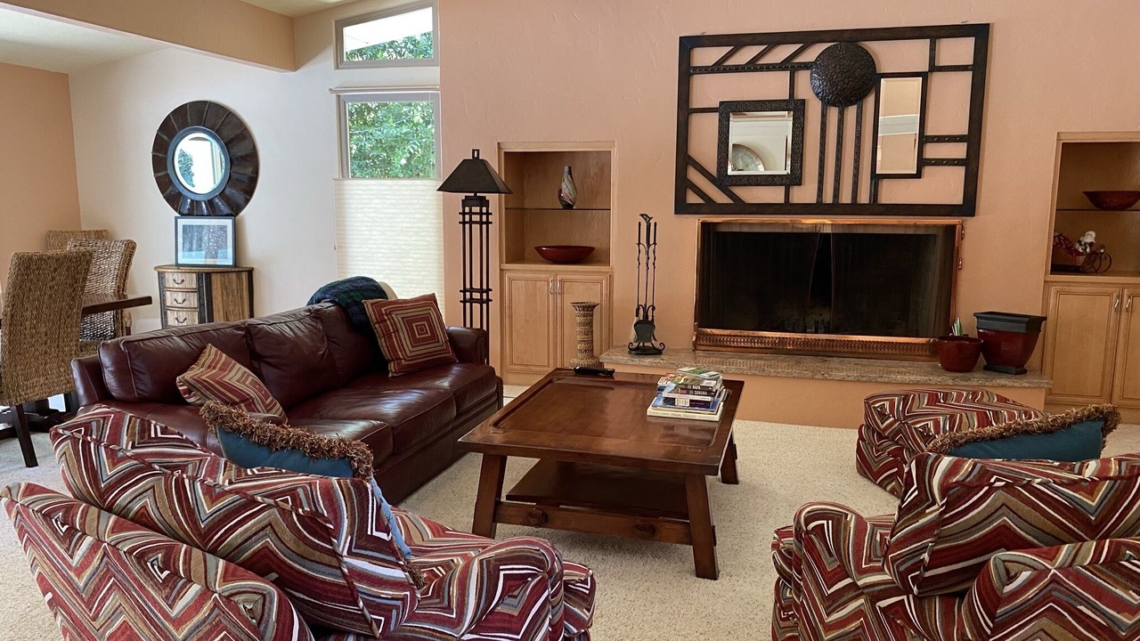 Photo of Livingroom in American Canyon