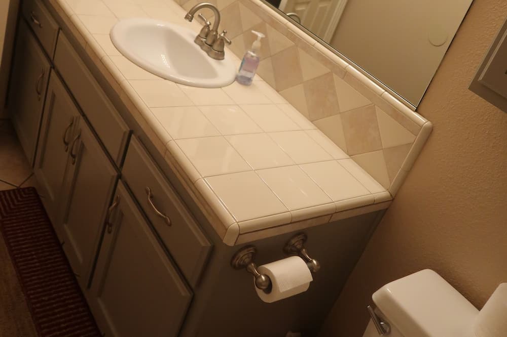 Photo of Bathroom in Cayucos