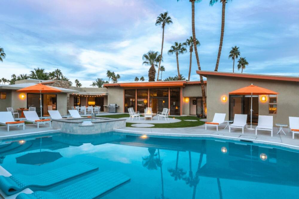 Photo of Outdoor in Tahquitz River Estates