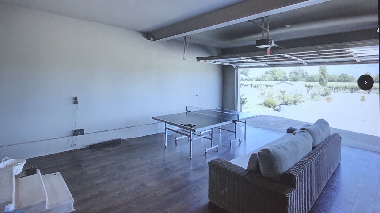 Photo of Bedroom in Lakeport