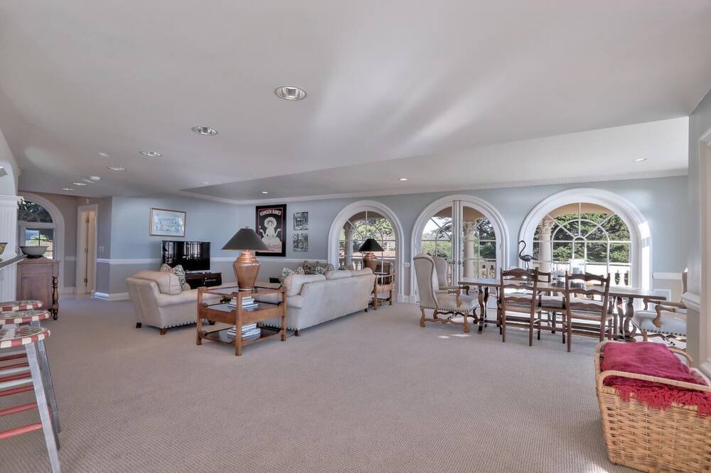 Photo of Bedroom in La Selva Beach
