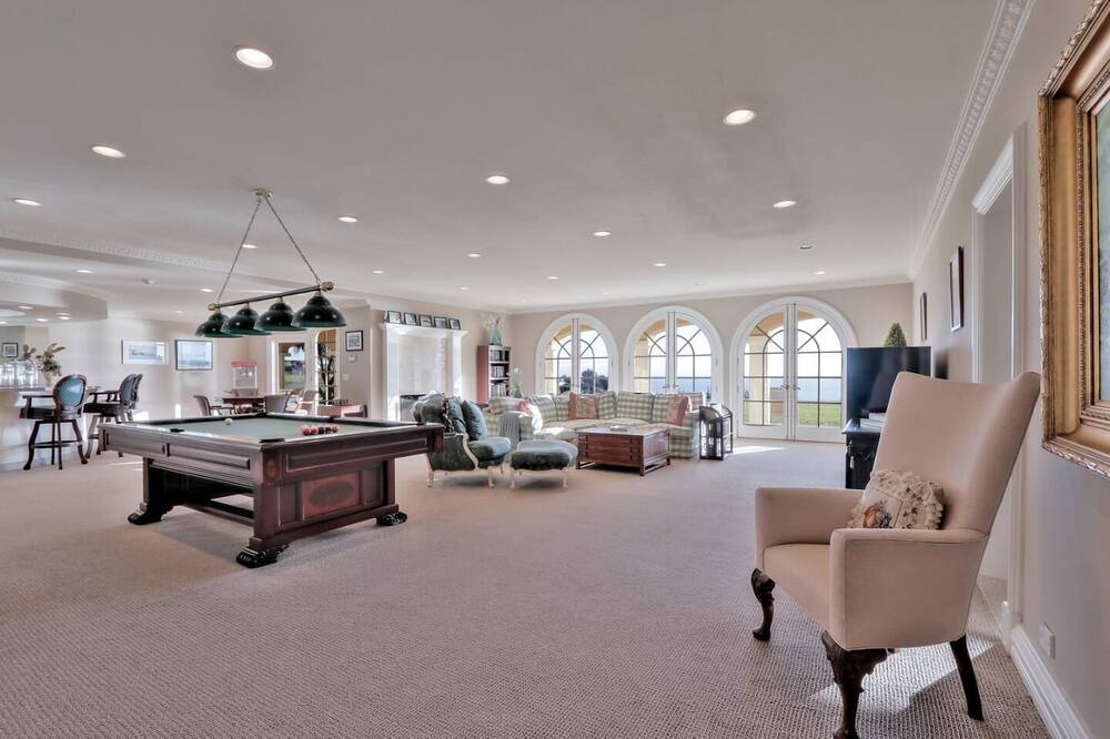 Photo of Bedroom in La Selva Beach