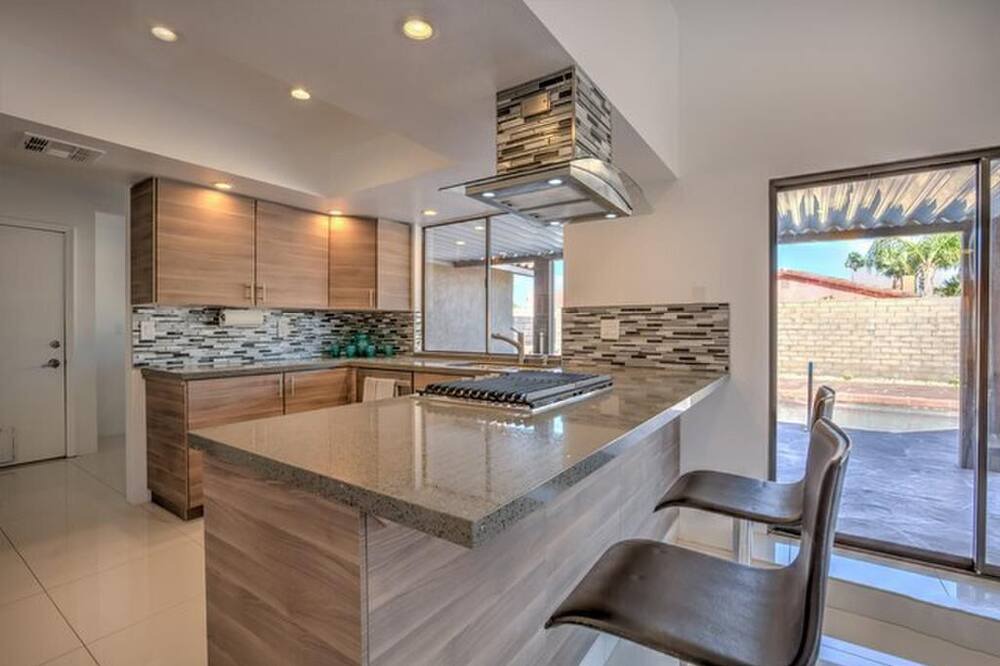 Photo of Kitchen in Sunrise Vista Chino