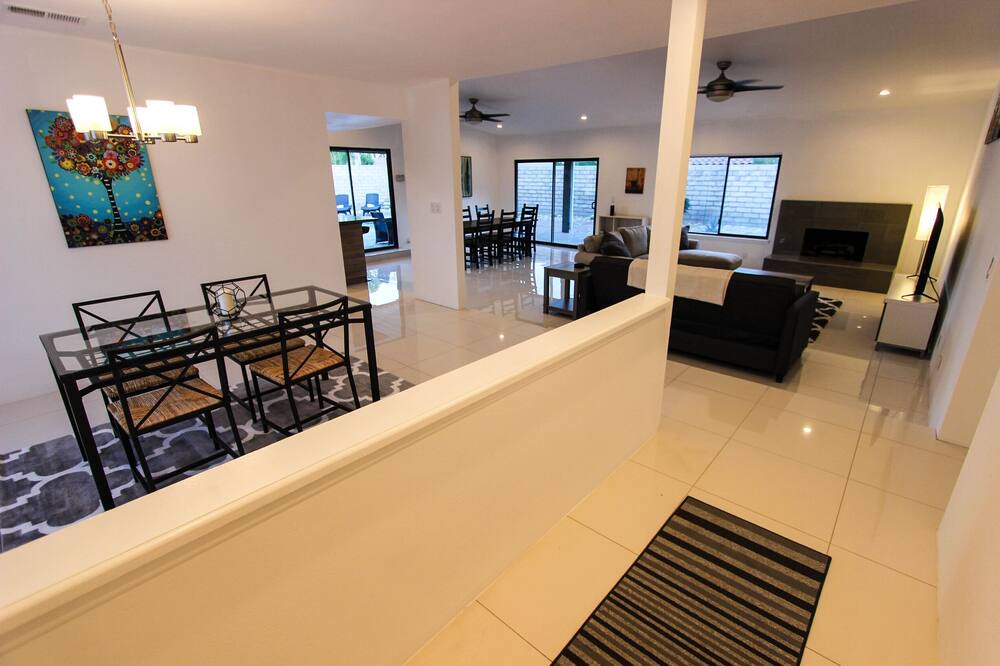 Photo of Livingroom in Sunrise Vista Chino