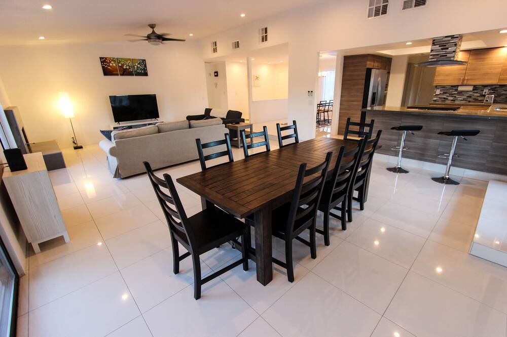 Photo of Kitchen in Sunrise Vista Chino