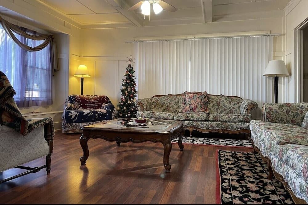 Photo of Bedroom in Orcutt