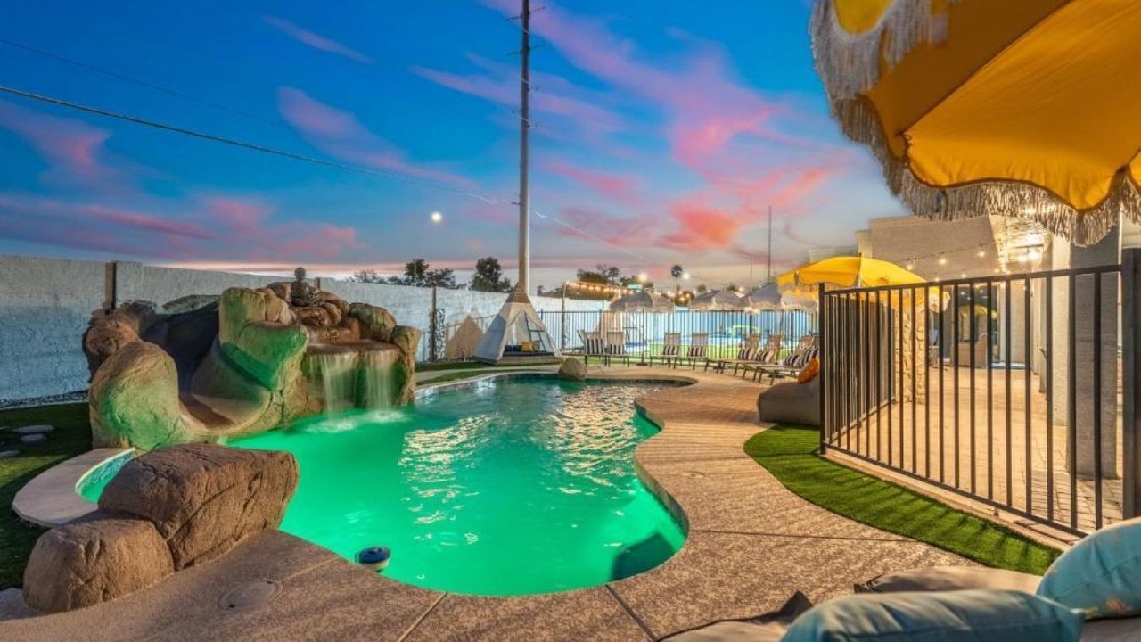 Photo of Outdoor in Paradise Valley Village