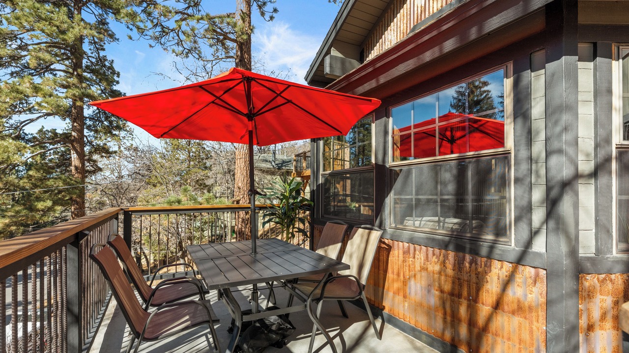 Photo of Outdoor in Upper Moonridge