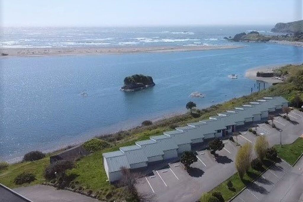 Photo of Others in Smith River