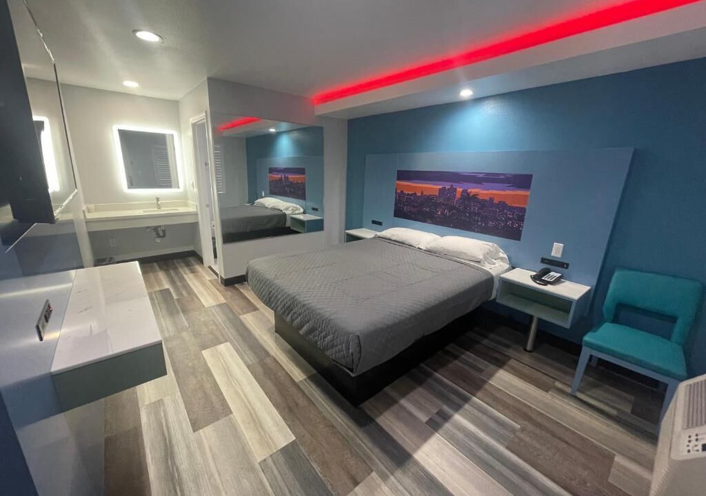 Photo of Bedroom in South Gate