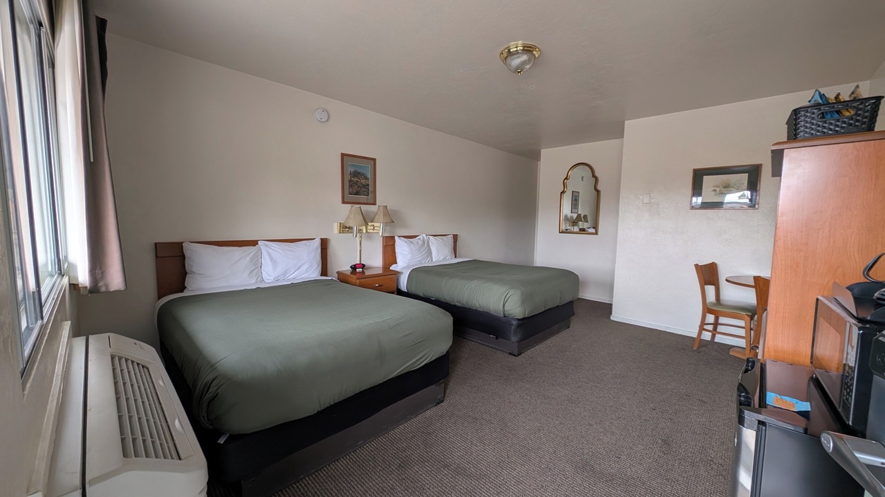 Photo of Bedroom in Fall River Mills