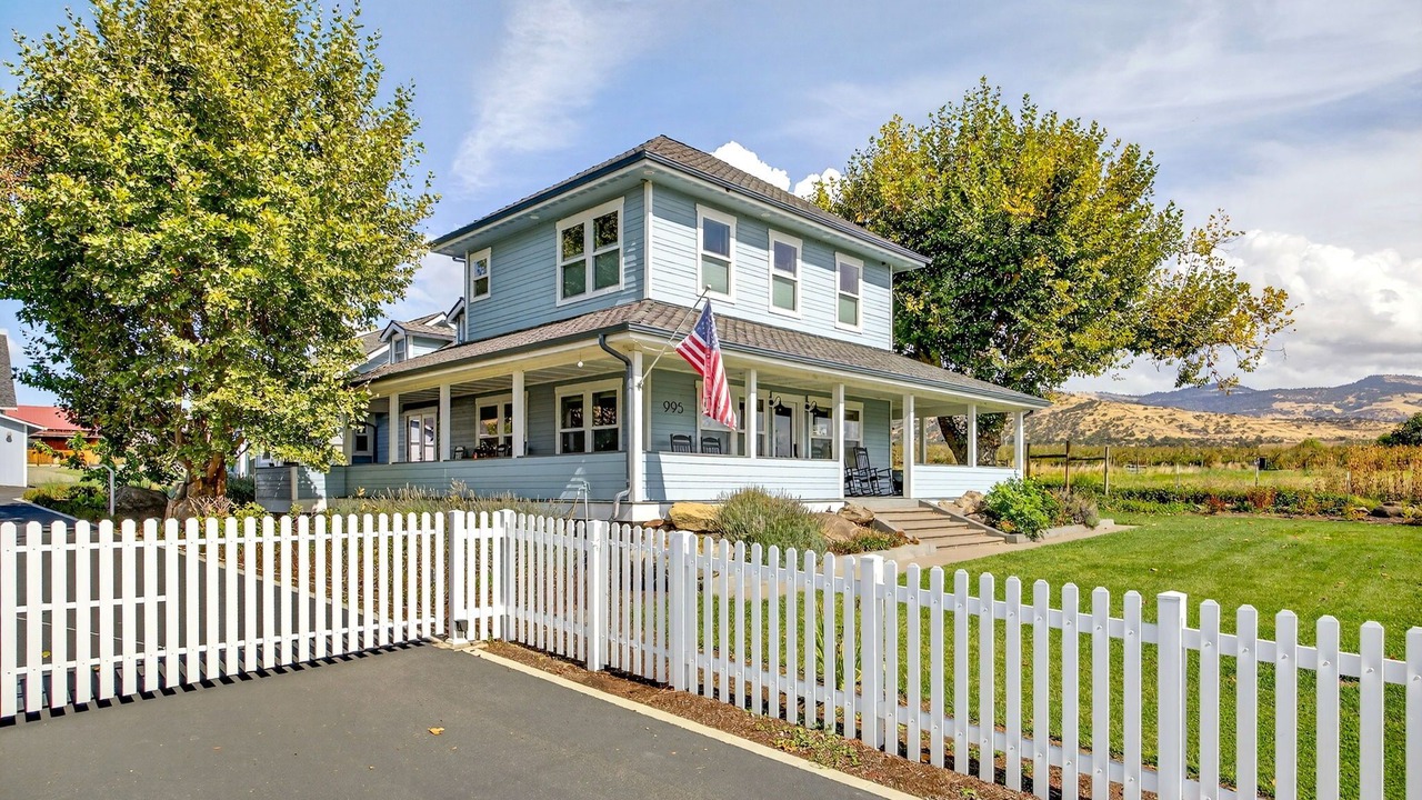 Photo of Outdoor in Medford