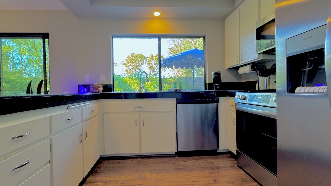 Photo of Kitchen in Sunrise Vista Chino