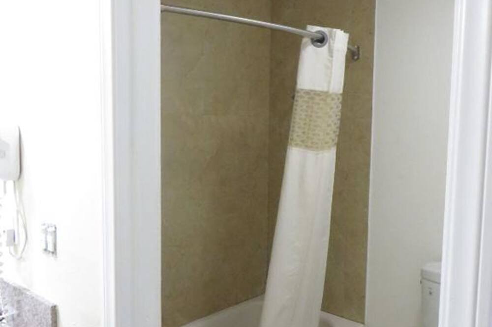 Photo of Bathroom in Garden Grove