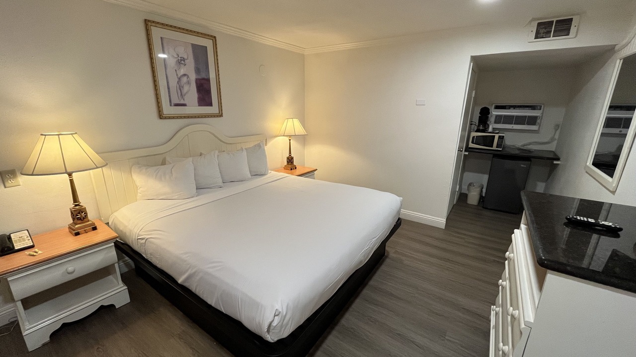 Photo of Bedroom in Grover Beach