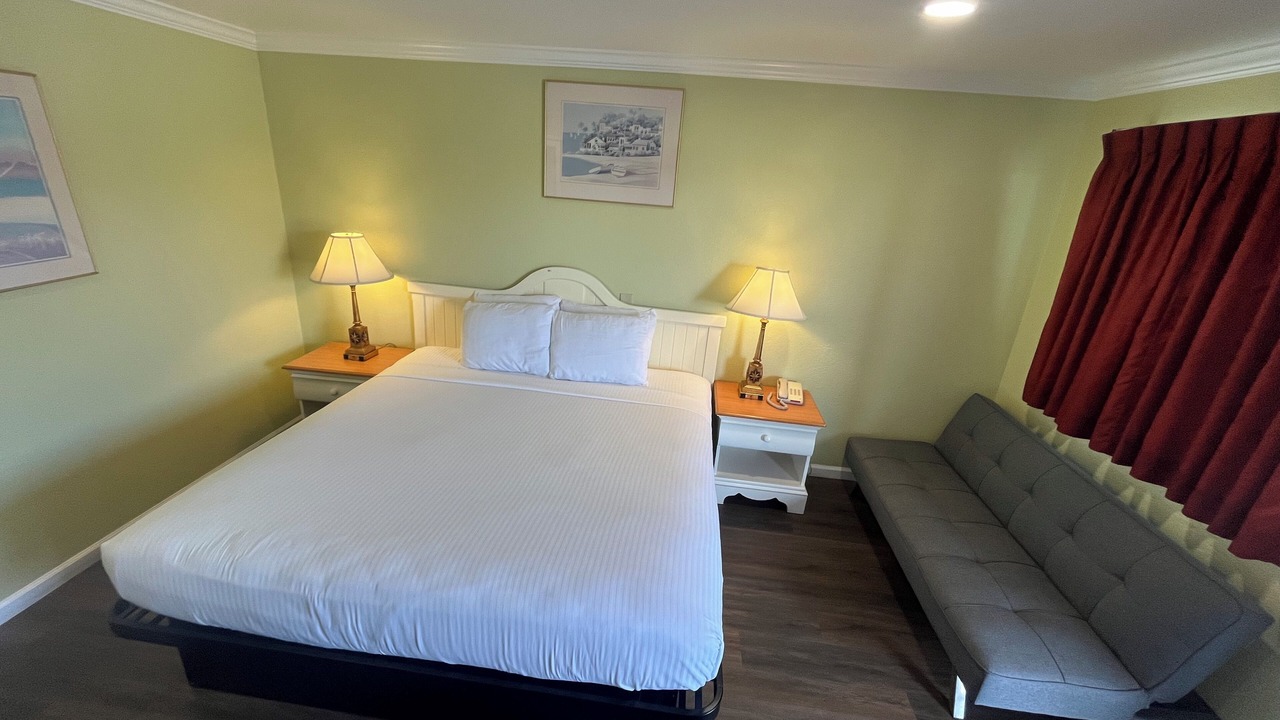 Photo of Bedroom in Grover Beach