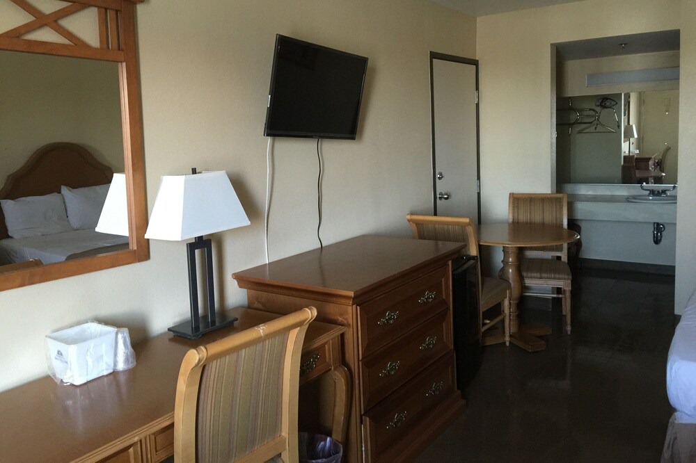 Photo of Bedroom in Townsite