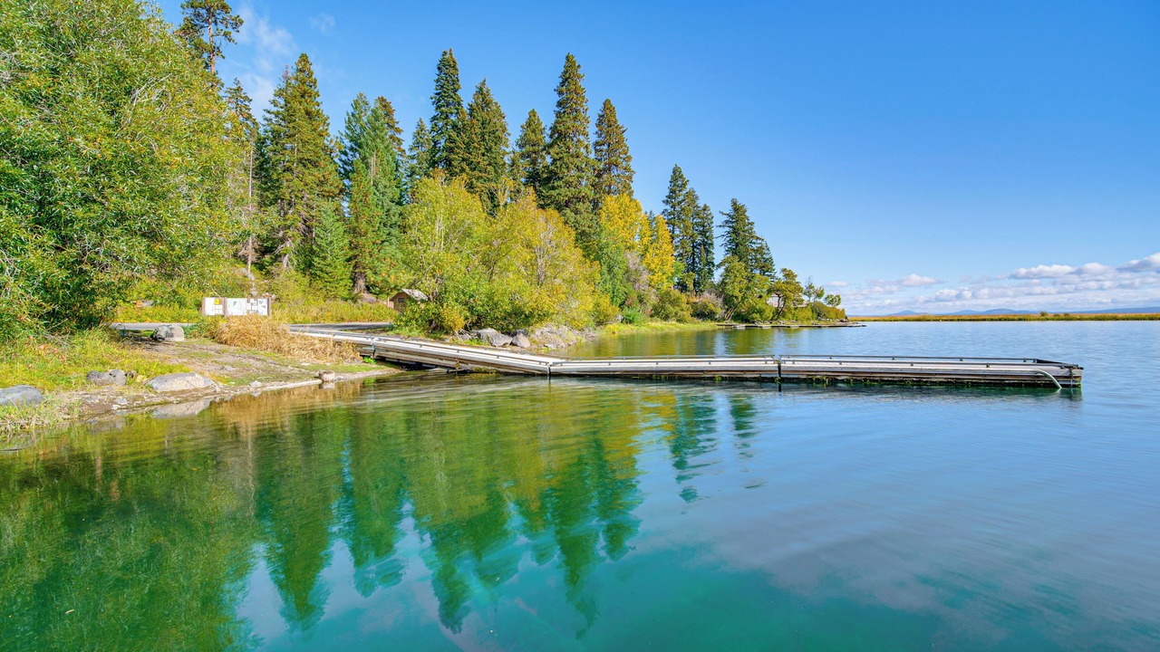 Photo of Others in Klamath Lake