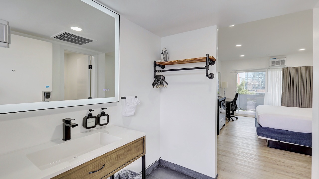 Photo of Bedroom in Cortez Hill