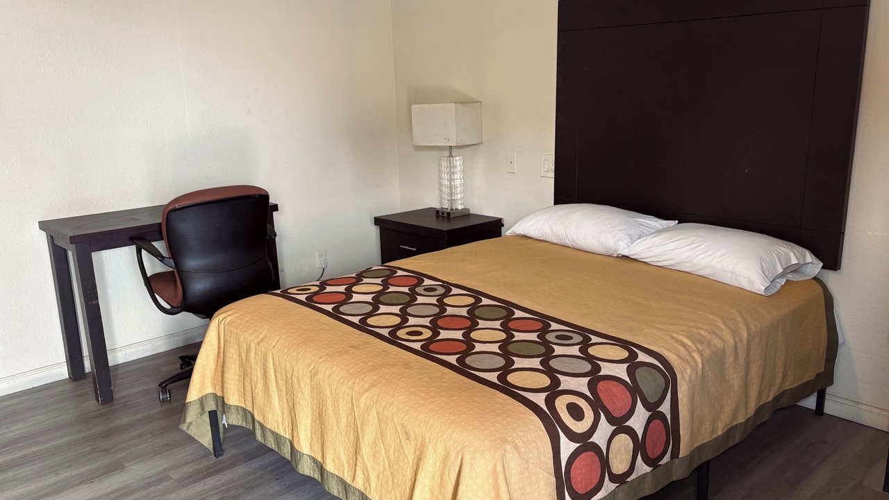 Photo of Bedroom in Calexico