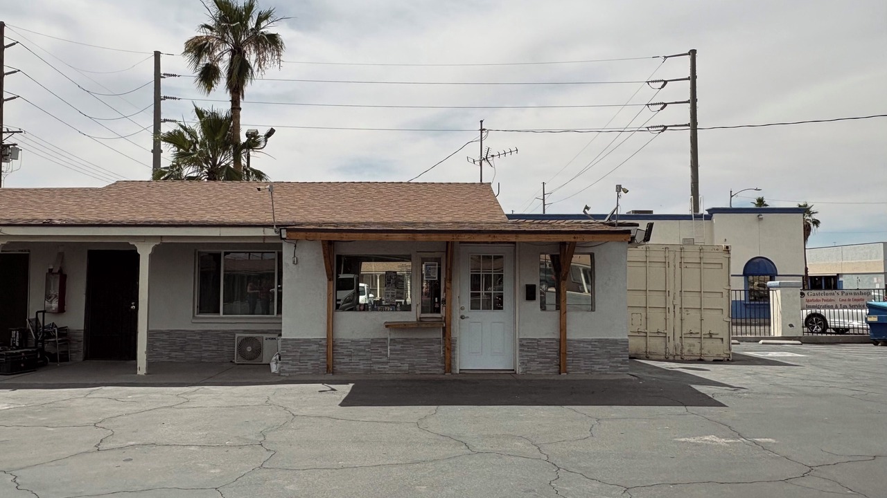 Photo of Others in Calexico