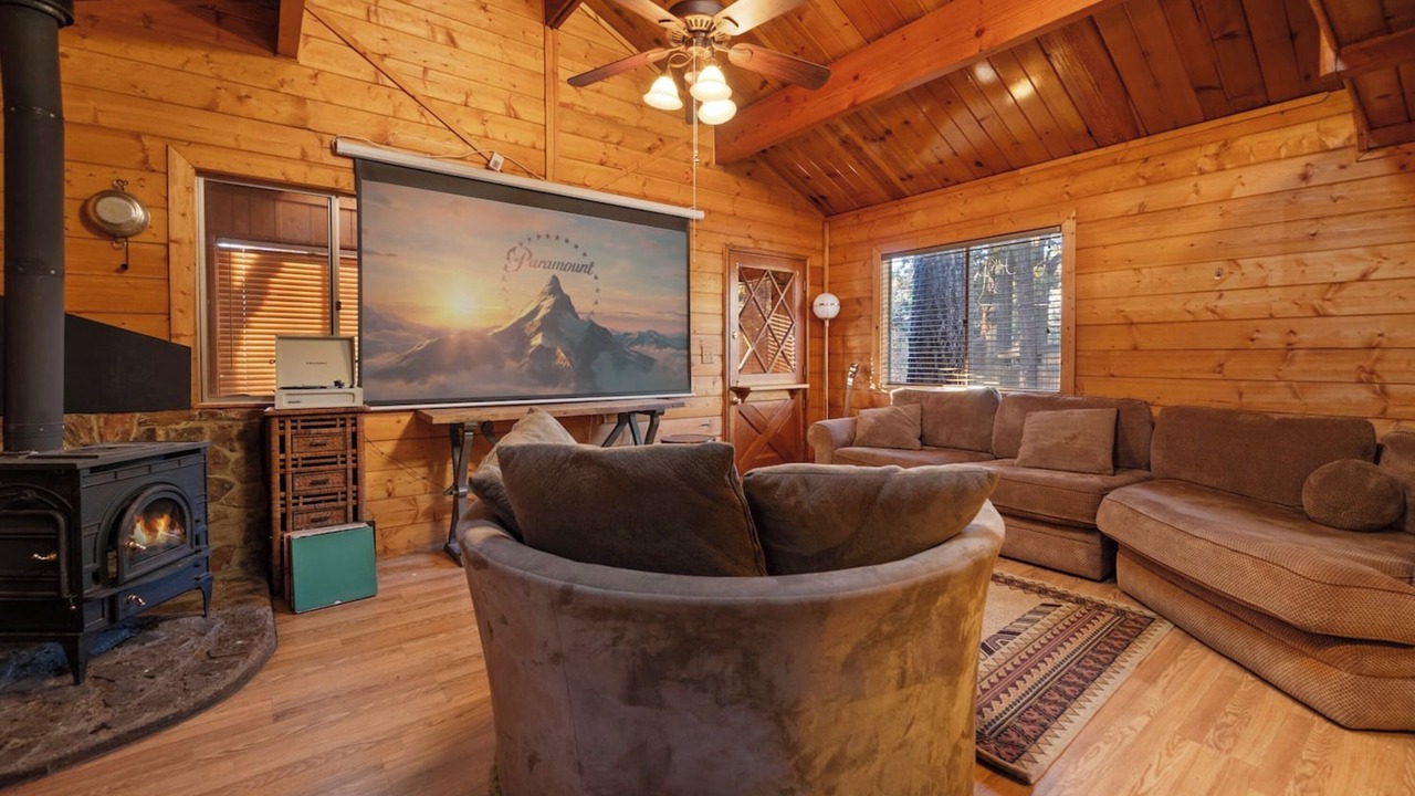 Photo of Livingroom in Sugarloaf