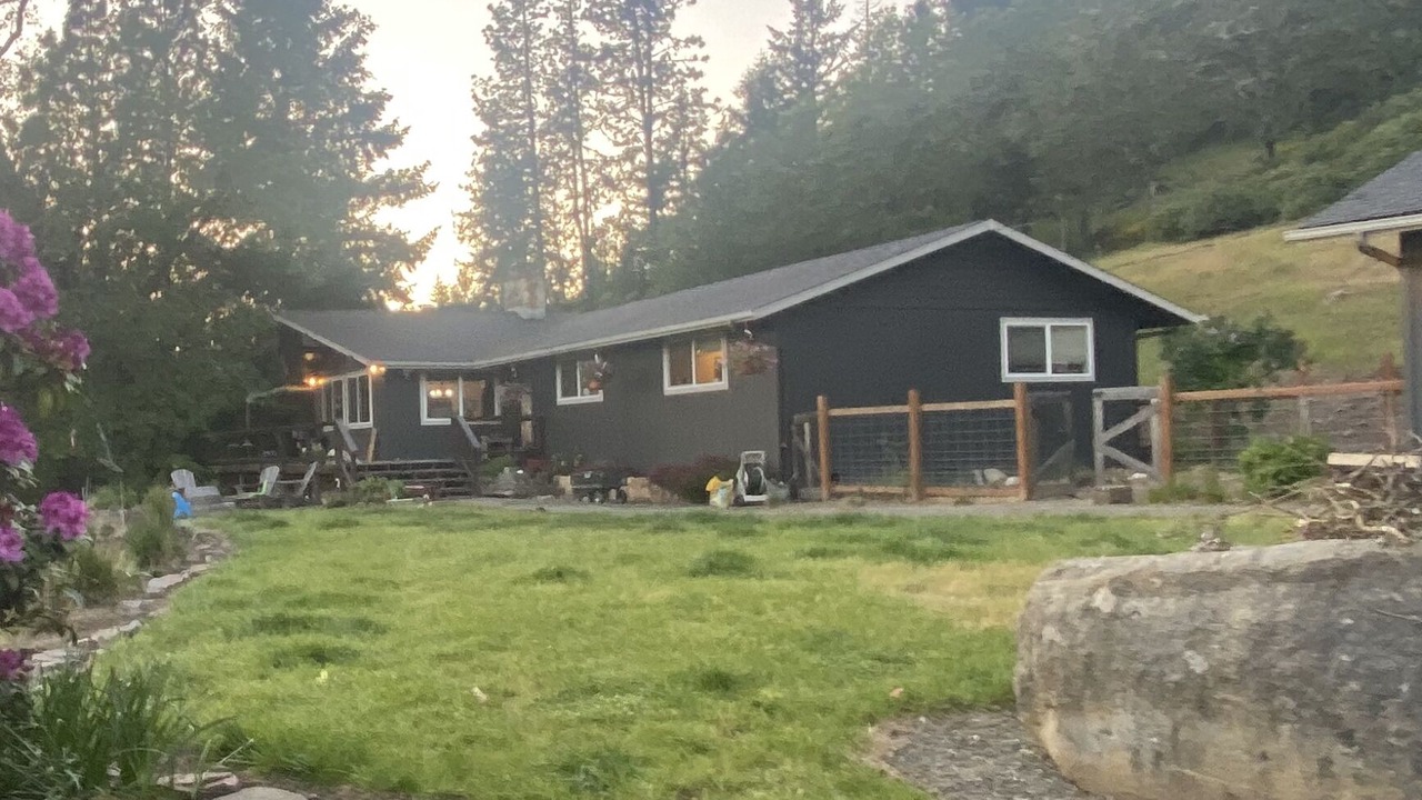 Photo of Outdoor in Roseburg