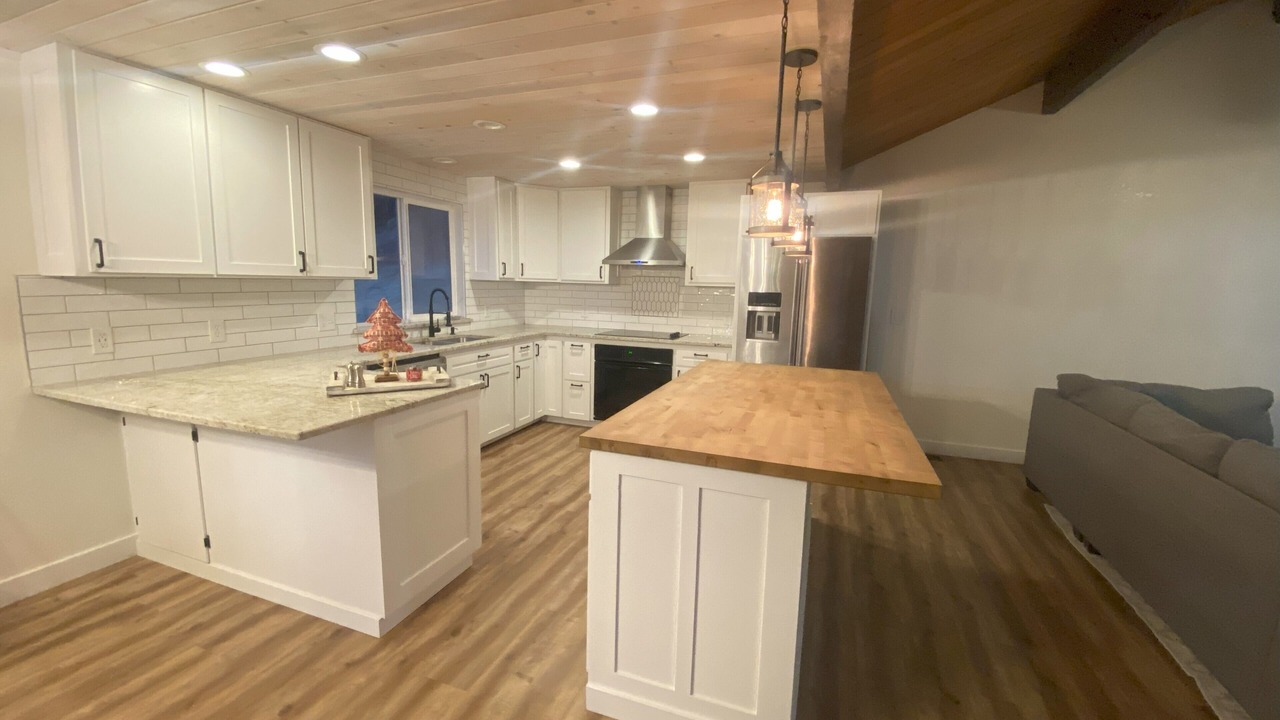 Photo of Kitchen in Roseburg