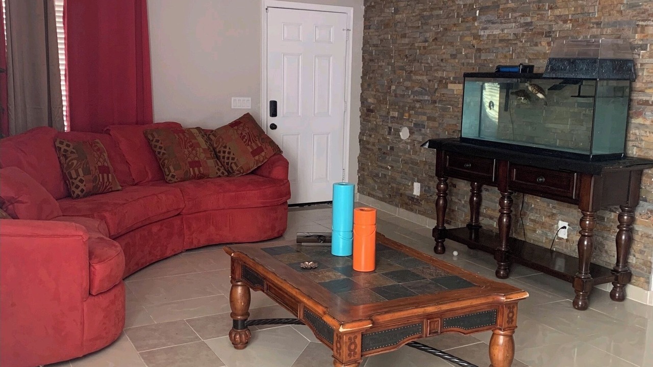 Photo of Livingroom in Sundance