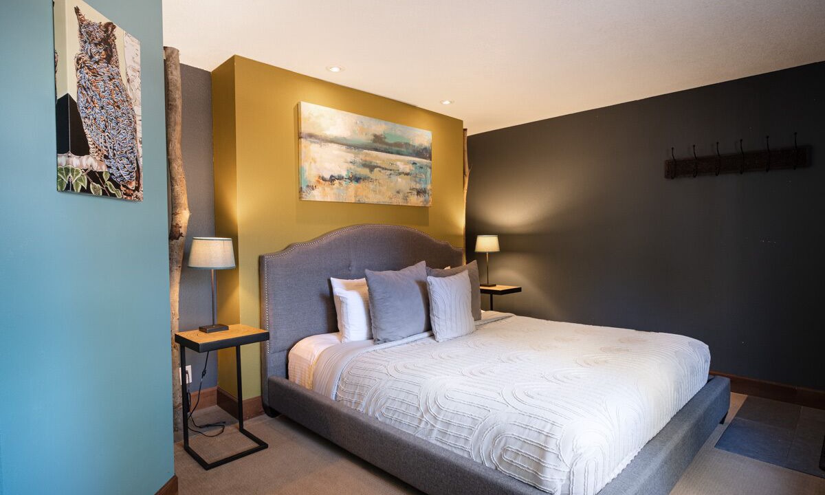 Photo of Bedroom in Old Bend