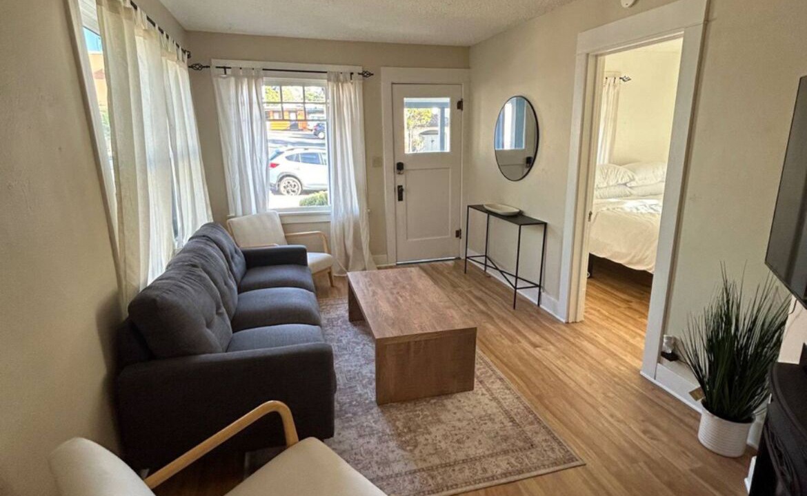 Photo of Livingroom in San Luis Obispo