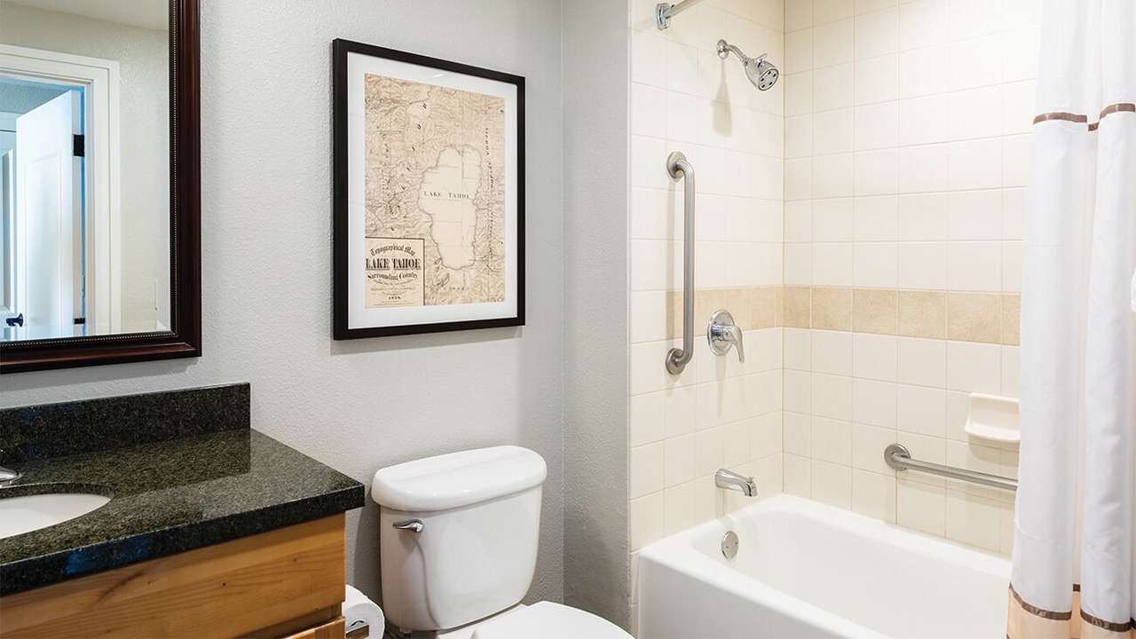 Photo of Bathroom in Stateline