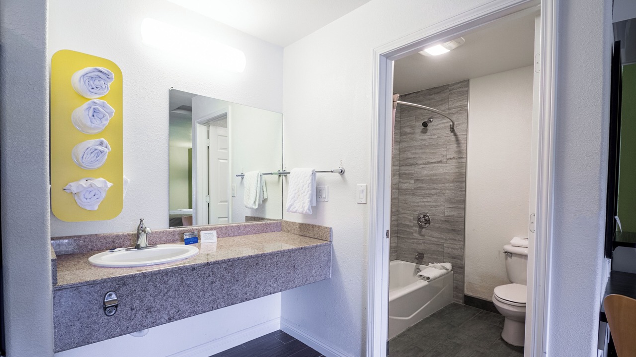 Photo of Bathroom in Munras Avenue
