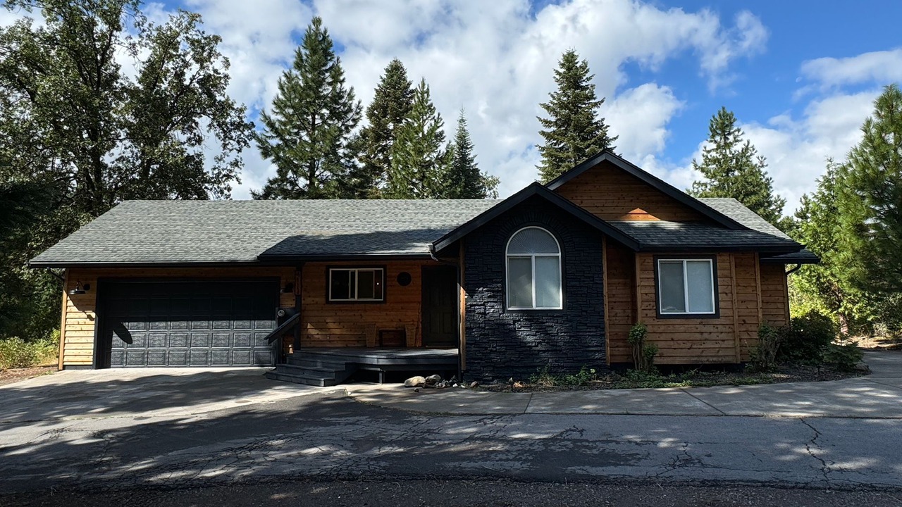 Photo of Outdoor in Mount Shasta