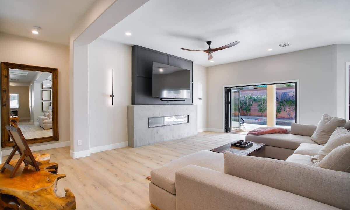 Photo of Livingroom in Silverado Ranch