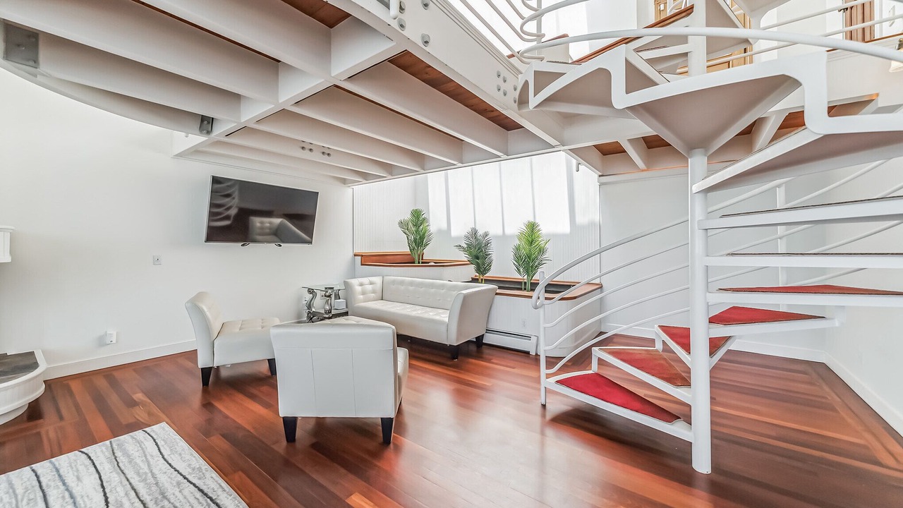 Photo of Livingroom in San Rafael
