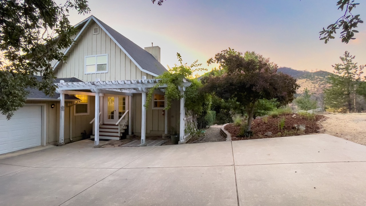 Photo of Outdoor in Mariposa