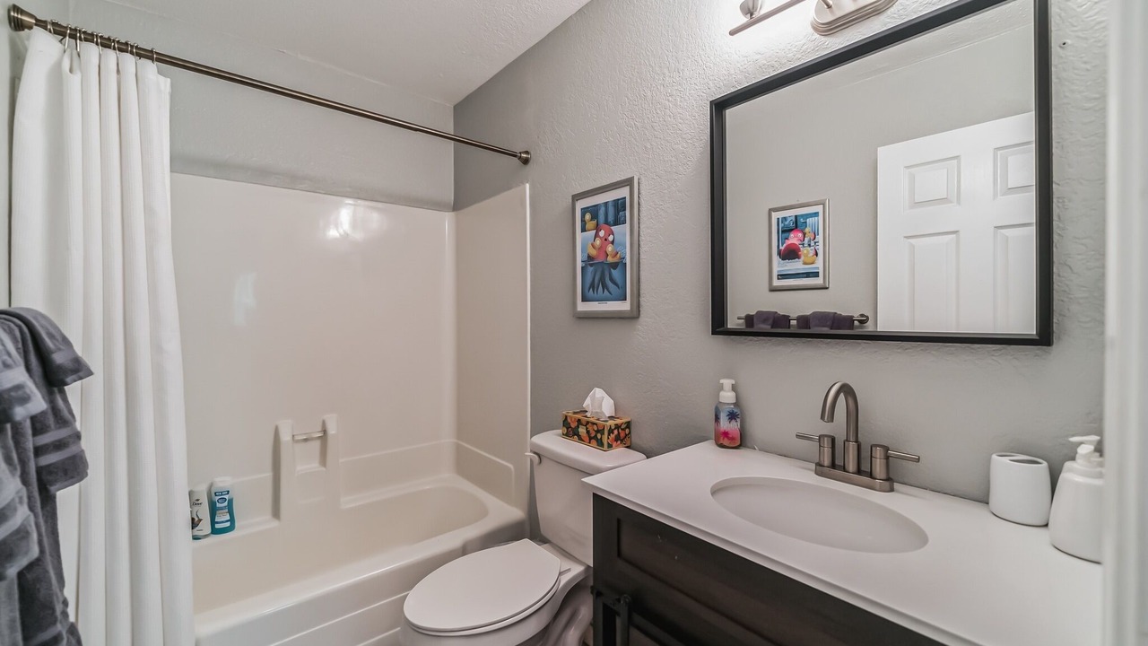 Photo of Bathroom in Clearlake Park