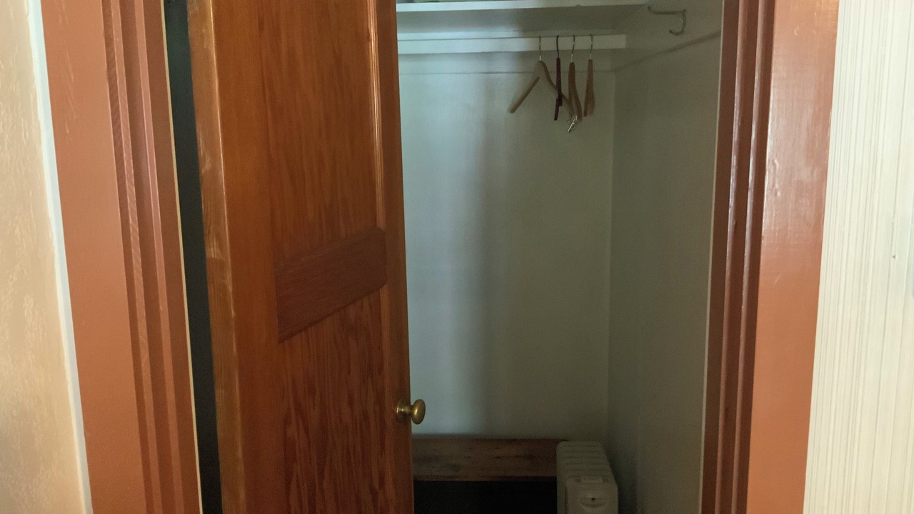 Photo of Bedroom in Kaweah