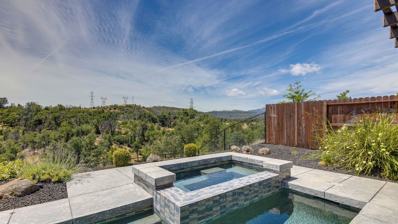 Photo of Outdoor in Redding