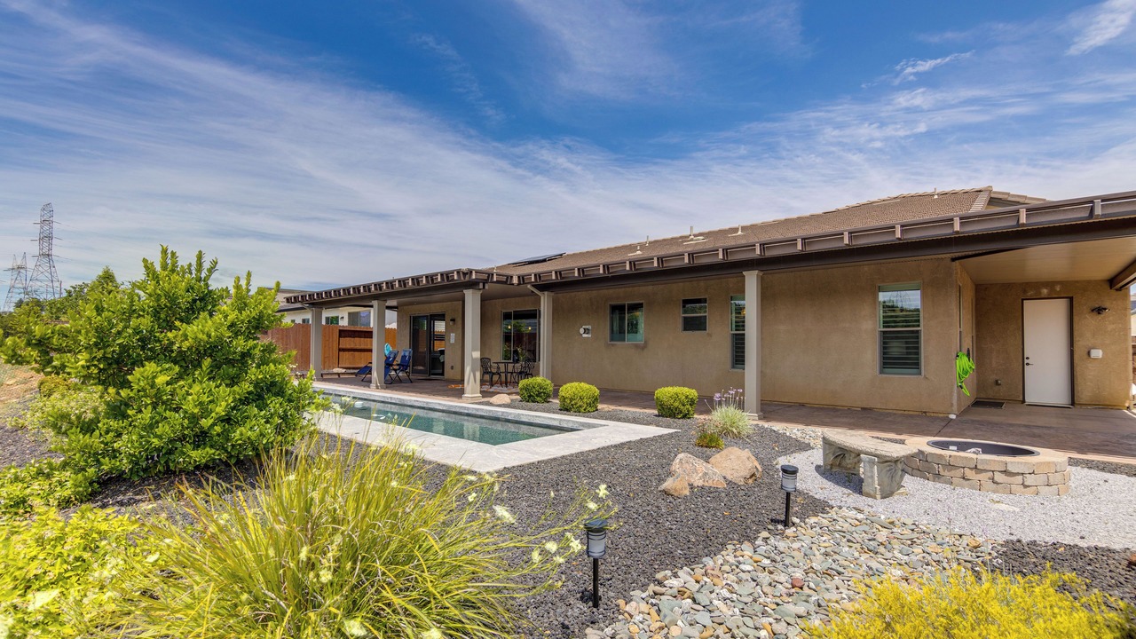Photo of Outdoor in Redding