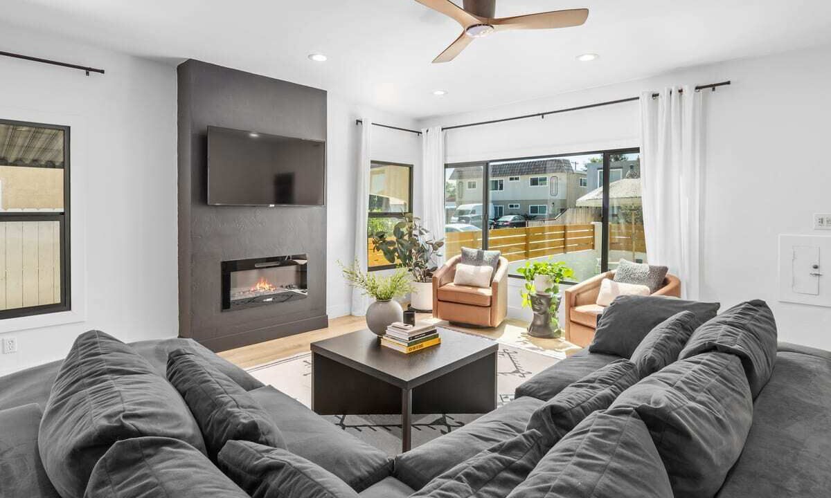 Photo of Livingroom in Normal Heights