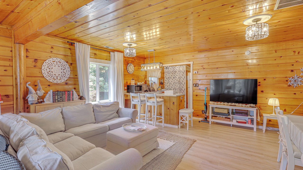 Photo of Livingroom in Patton