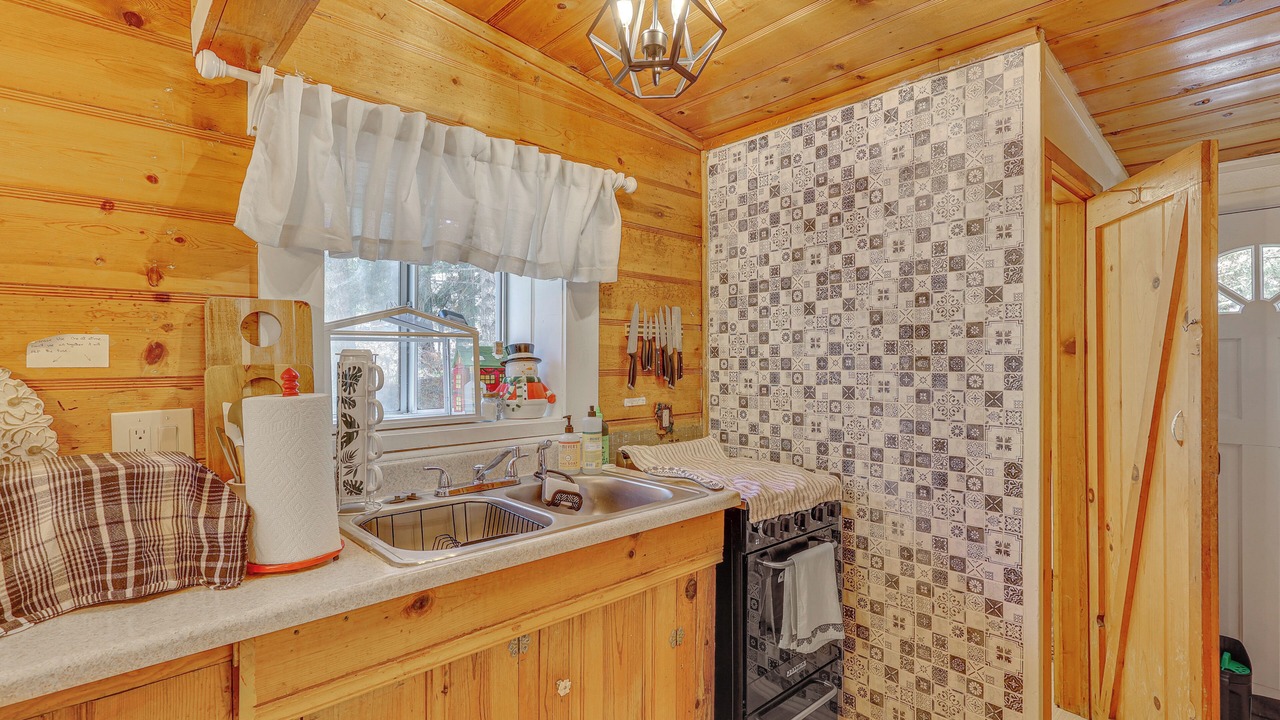 Photo of Kitchen in Patton