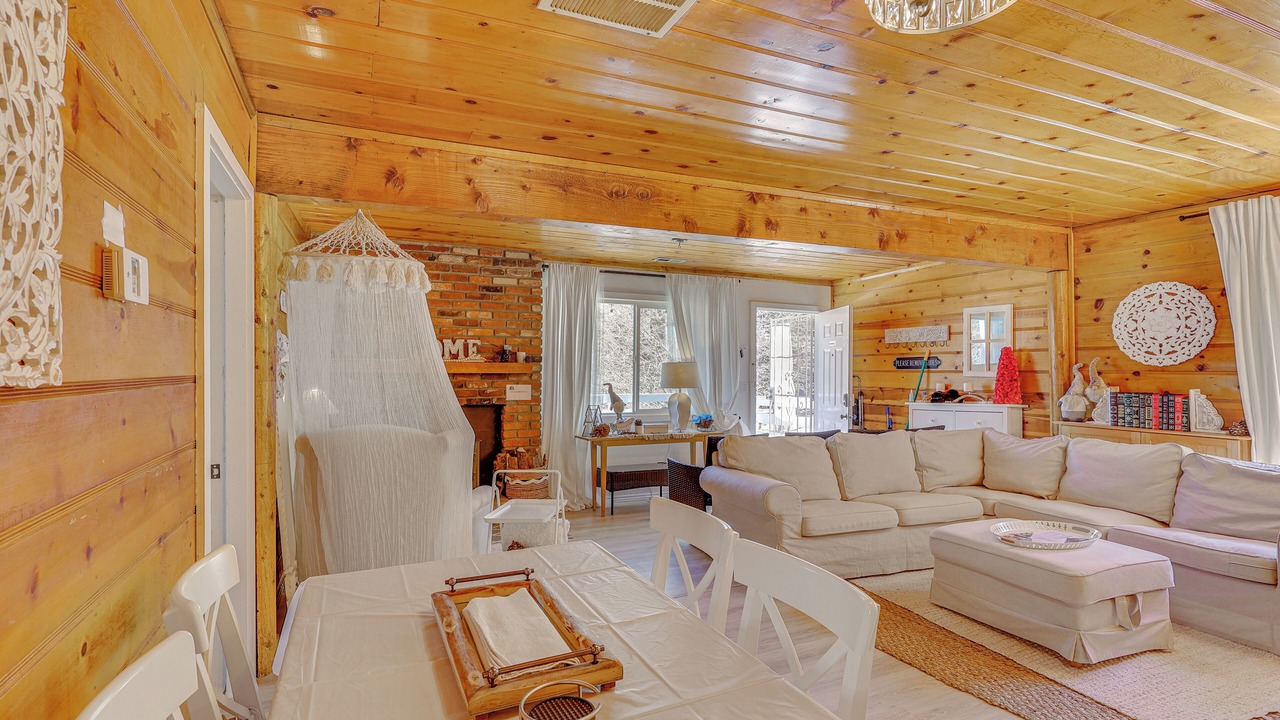 Photo of Livingroom in Patton